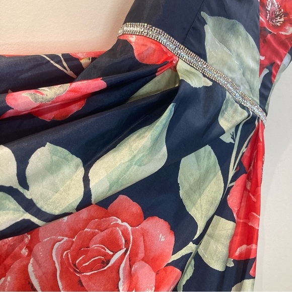 SOIEBLU Sz S Floral Open Back Crinoline Underskirt Jewelled Waist Dress NEW - Picture 15 of 16